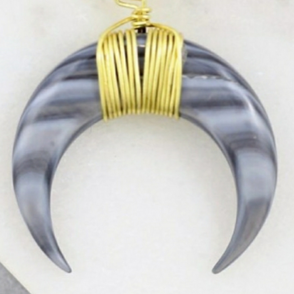Crescent Horn Necklace - Picture 2 of 5